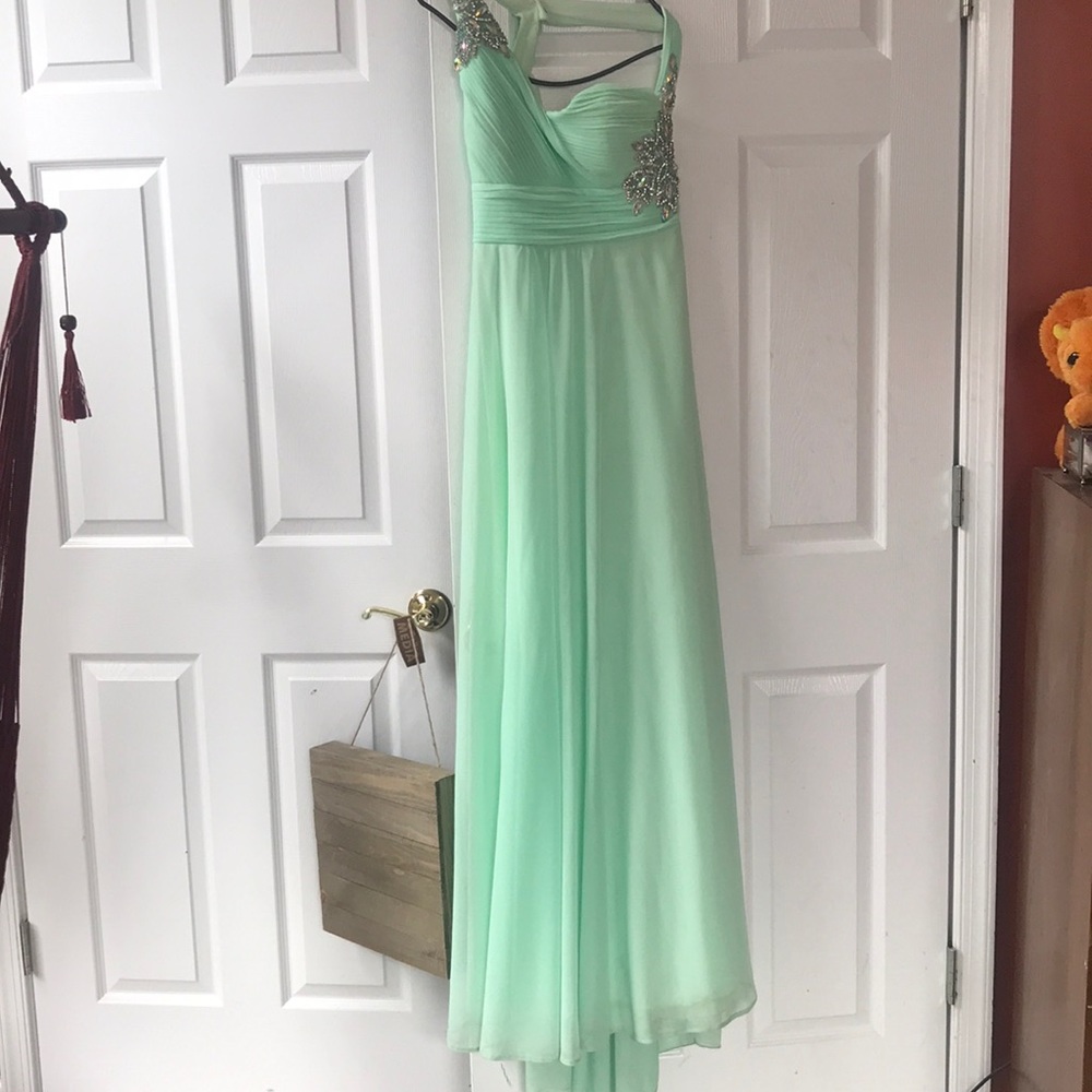 PROM DRESS!!! - Picture 4 of 5